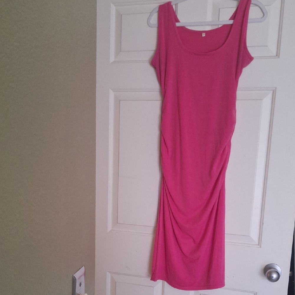 Chic Pink Runched Midi Dress